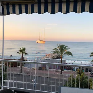 Apartment Front De Mer 