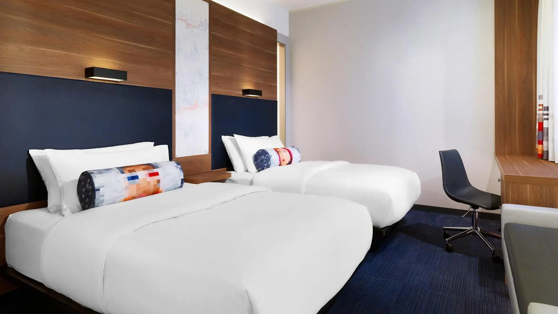 Aloft Muenchen Hotel  München