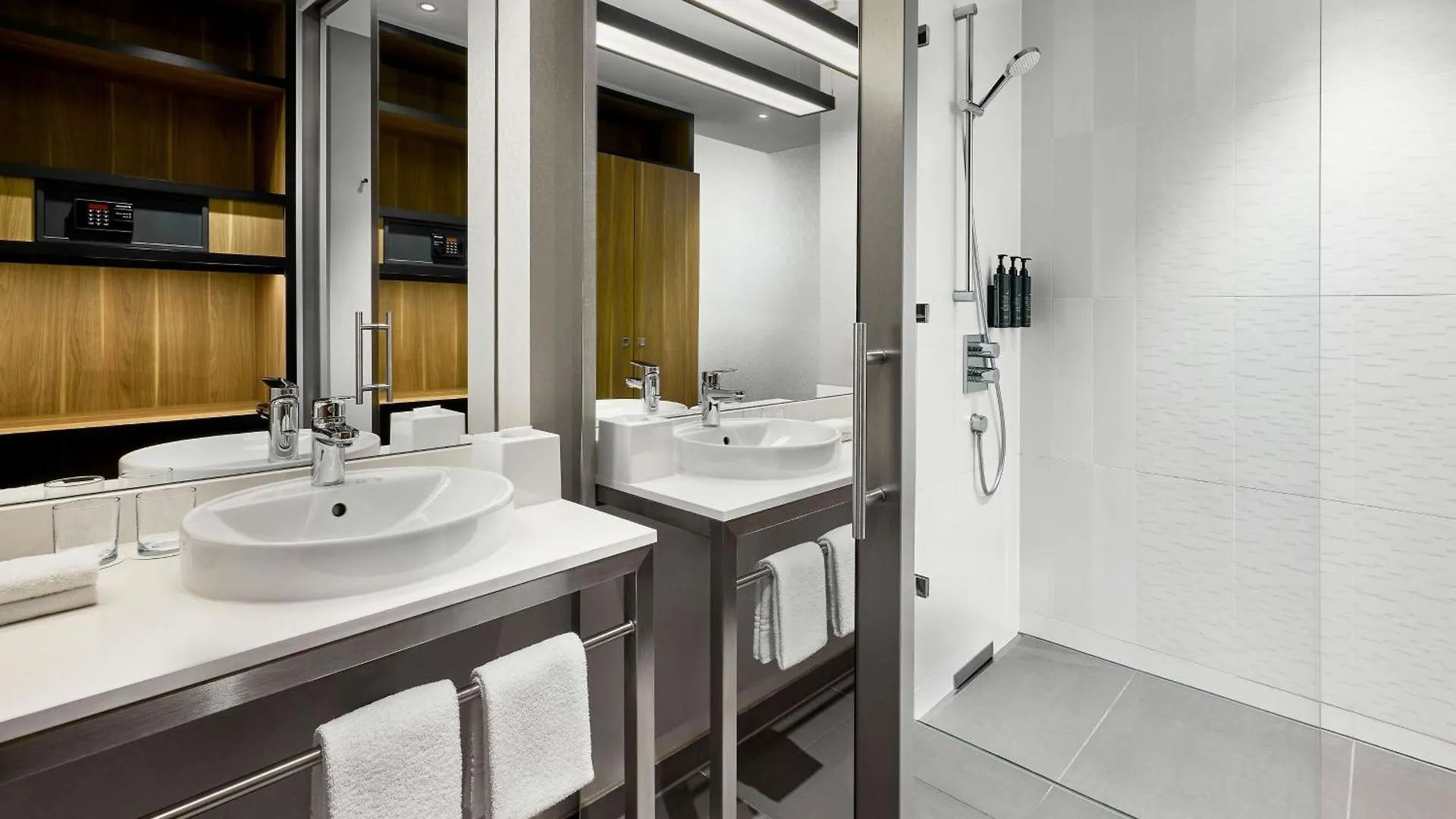 Aloft Muenchen Otel  Münih